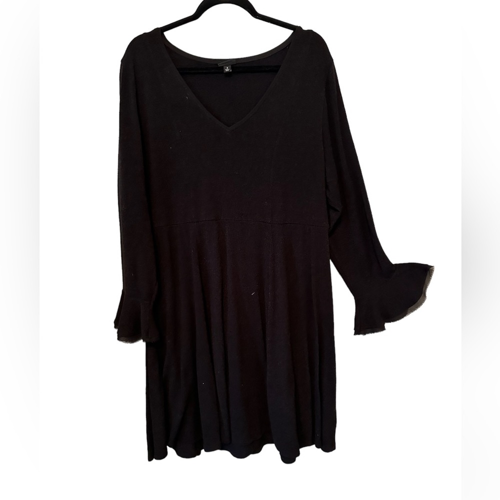 Torrid size 3 black dress with flair at bottom of long sleeve